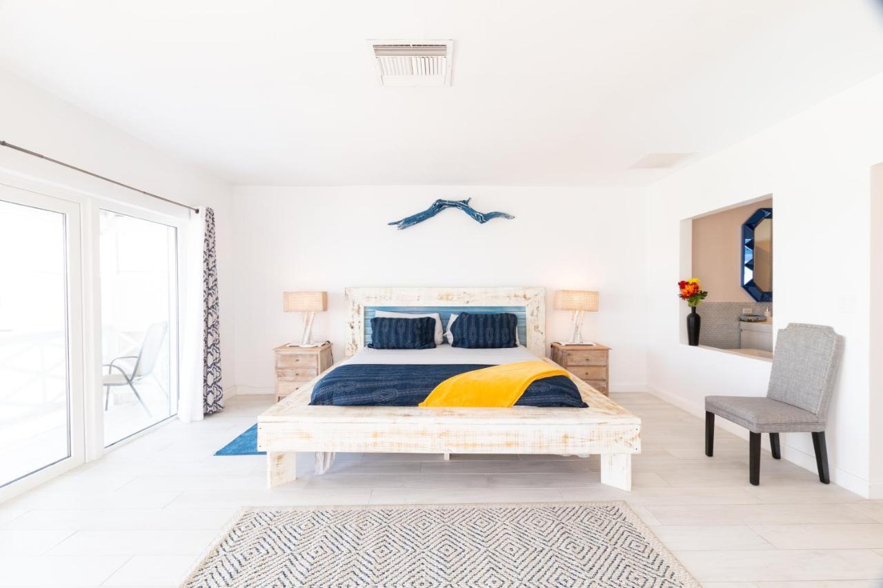 Caprice 9 - Oceanfront - Gated Community With Pool *