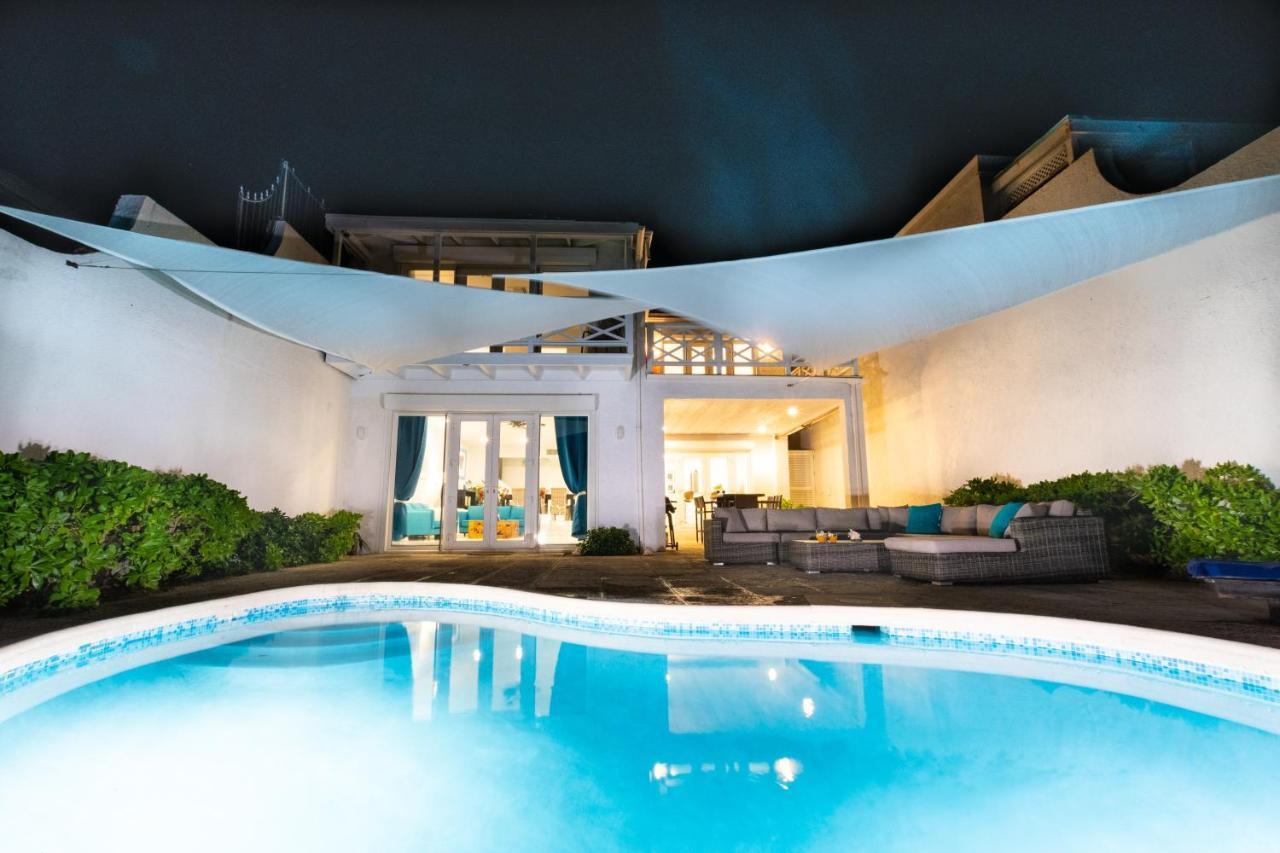 Holiday home Caprice 9 - Oceanfront - Gated Community With Pool *